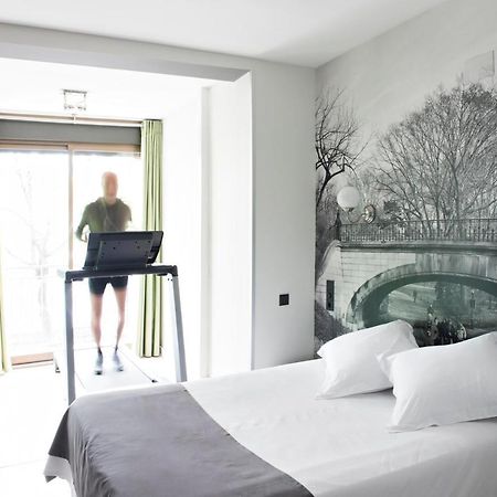 Hospedium Hostal Un Punto Chic Huesca Kamer foto